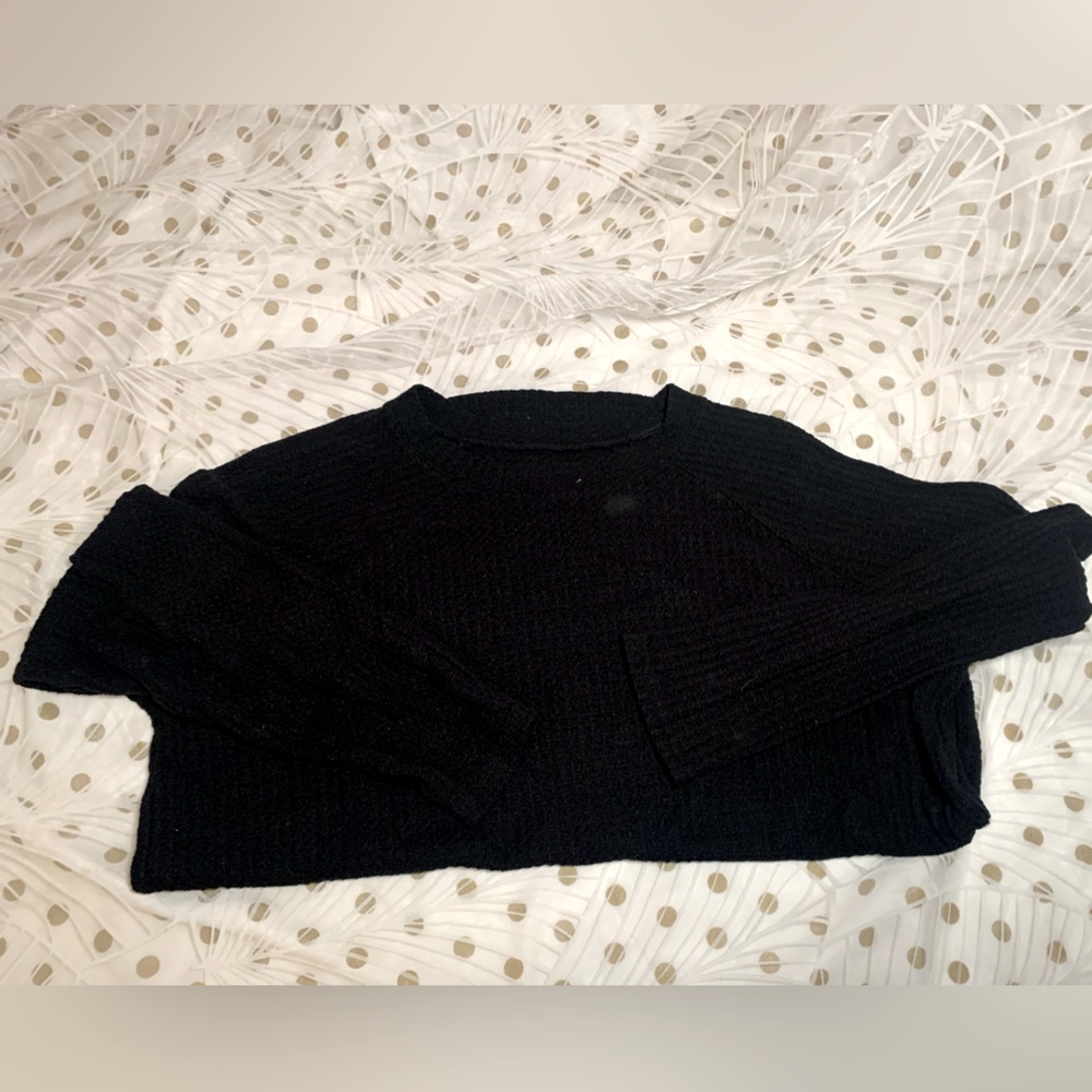 American Eagle Outfitters T-Shirt Sweater